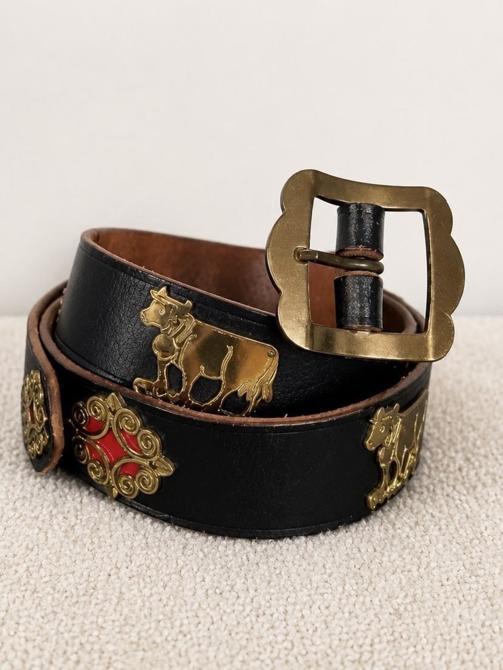 Vintage Swiss Leather Cowbell Belt Black Brass Alpine Cow Farmer Motif 35” - Picture 1 of 9